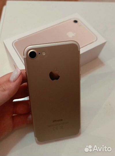 iPhone 7, 32 ГБ