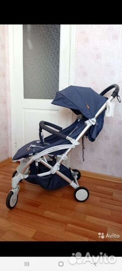 Прогулочная коляска yoya