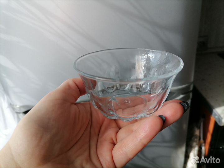 Салатник, пиала, креманка