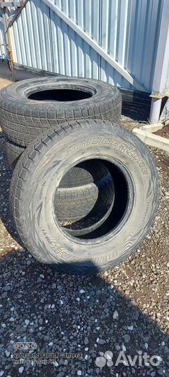 Bridgestone Blizzak DM-V1 265/70 R16