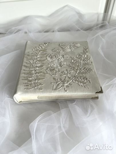 Свадебный фотоальбом в ассортименте