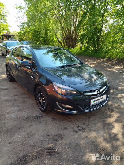 Opel Astra 1.6 МТ, 2013, 271 000 км