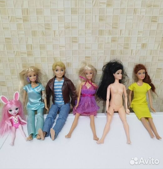 Кукла барби