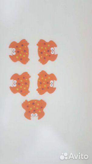 Крабы резиновые в ванну против скольжения