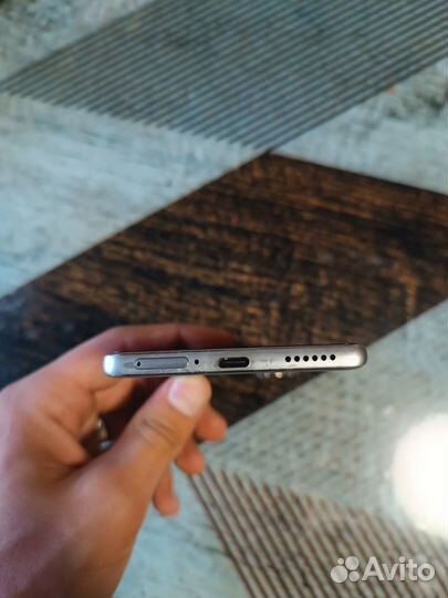 HUAWEI nova 10, 8/128 ГБ