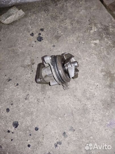 Форд Фокус 2 помпа 1,8