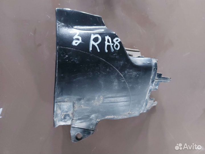 Уголок порога задний правый Audi A8 D3