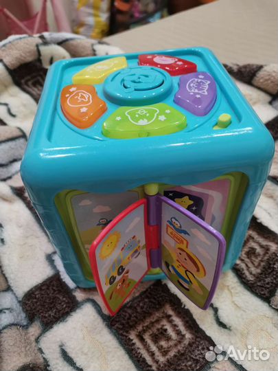Музыкальный развивающий кубик Baby Go
