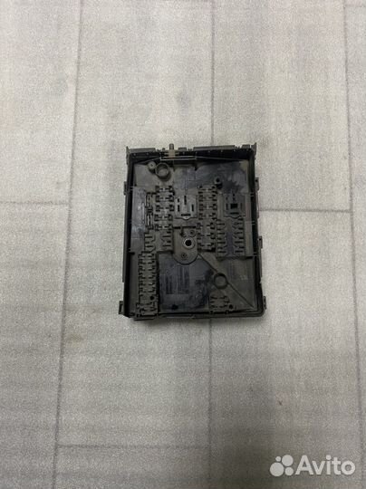 Блок предохранителей Шкода Отавиа А5 1Z