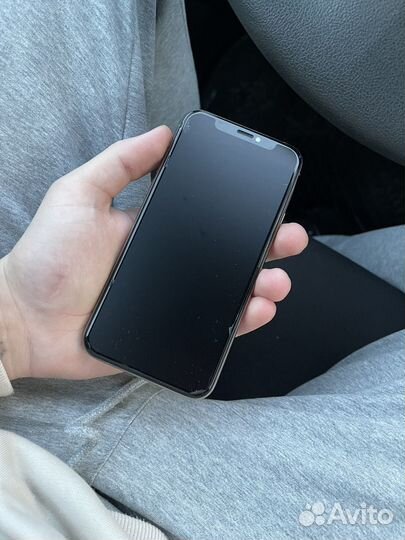 iPhone 11 Pro, 64 ГБ