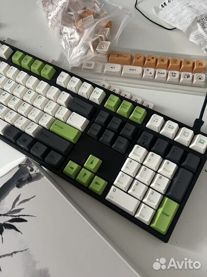 Механическая клавиатура Varmilo va108mr2w