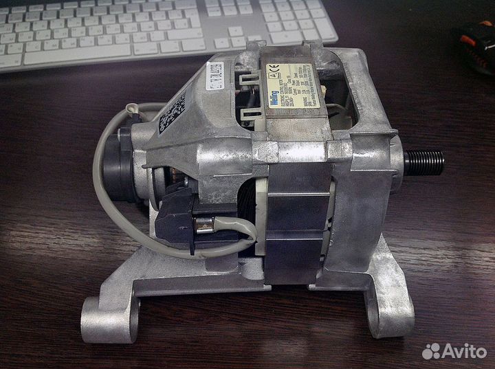 Двигатель стиральной машины / Indesit