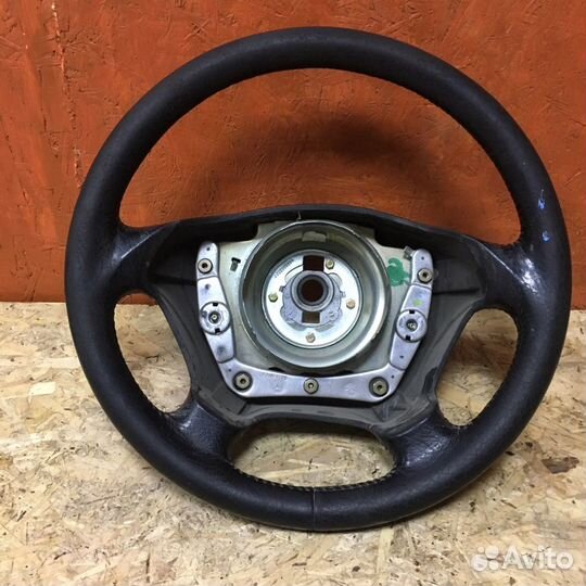 Руль Mercedes w163 винил ML