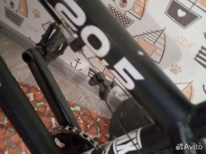 Велосипед bmw