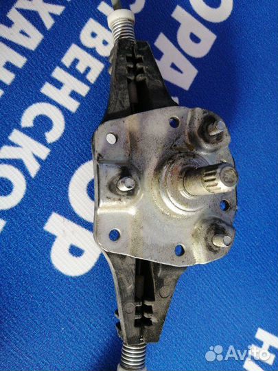 Задний правый стеклоподъемник Kia Rio 3 седан 2015