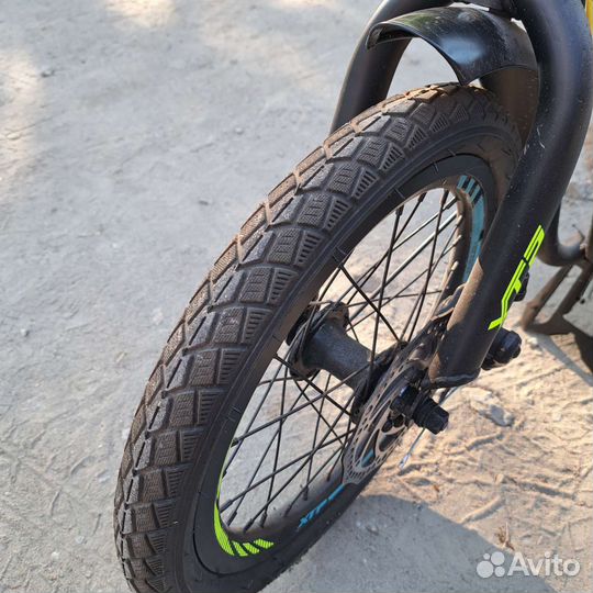 Самокат с большими колесами