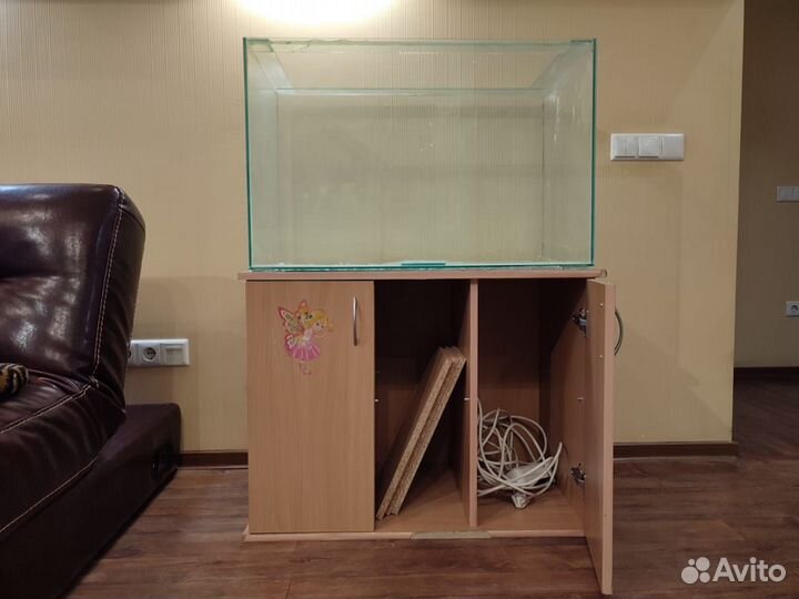 Аквариум с тумбой бу