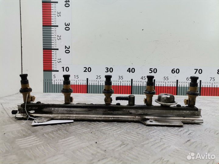 Форсунка бензиновая электрическая для Volvo S80 1