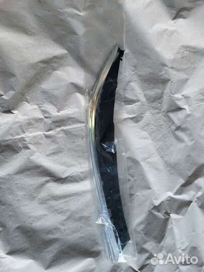 Volkswagen passat b8 накладка фары правой