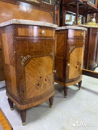 Антикварная мебель