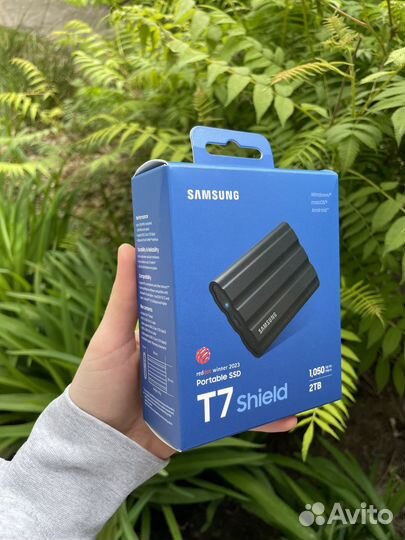 SSD Samsung T7 Shield 2TB Чёрный
