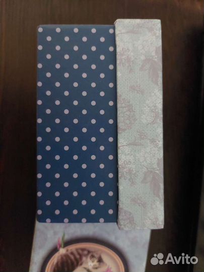 Коробка подарочная