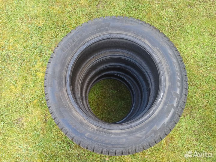 Pirelli Ice Zero FR 205/60 R16 96