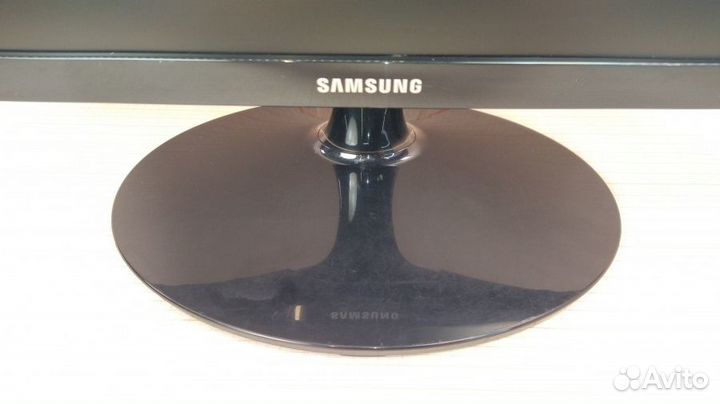 Монитор б/у 21.5