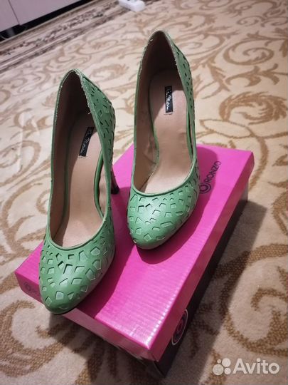 Туфли женские 39 размер
