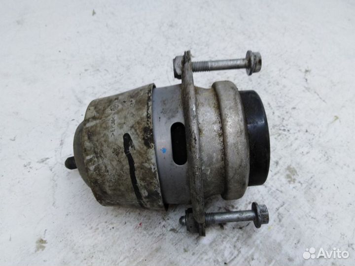 Подушка двигателя Порше