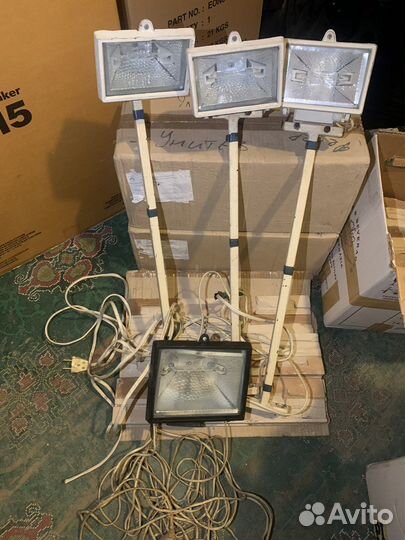 Галлогеновые прожекторы 150вт и 500вт