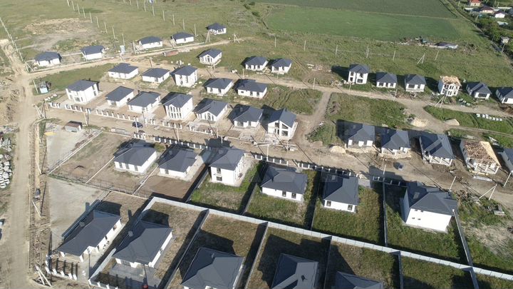 Дом 96 м² на участке 5 сот.