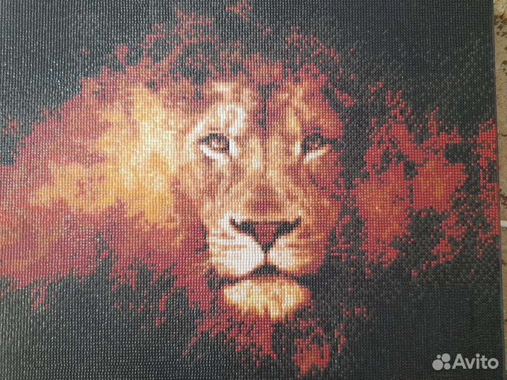 Собираю алмазные картины(мозаики)