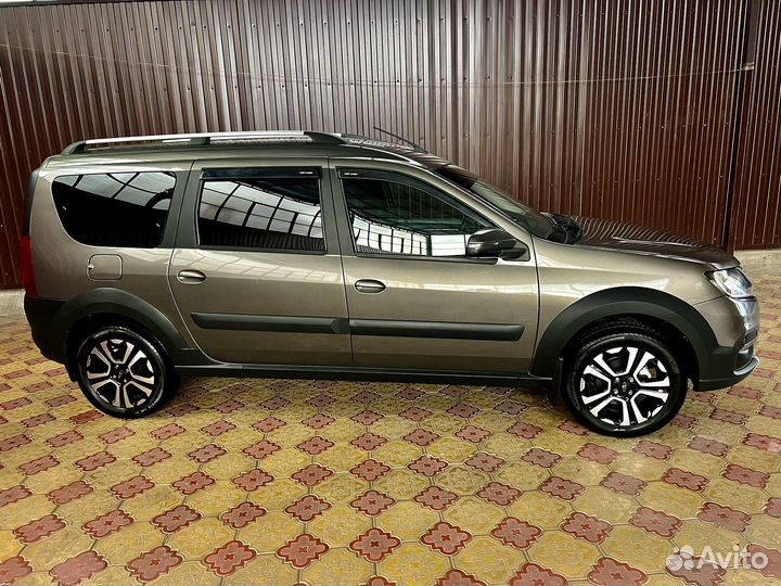 LADA Largus 1.6 МТ, 2022, 33 000 км