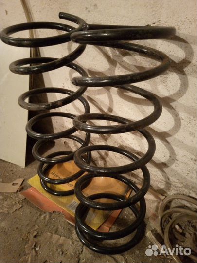 Продам пружины