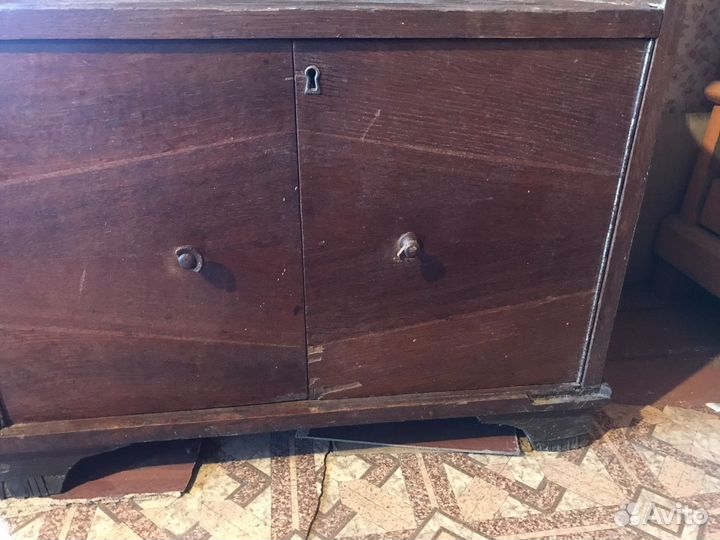 Старинная тумба СССР
