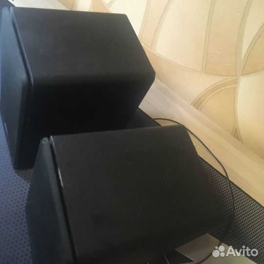 Сабвуфер Thonet vander