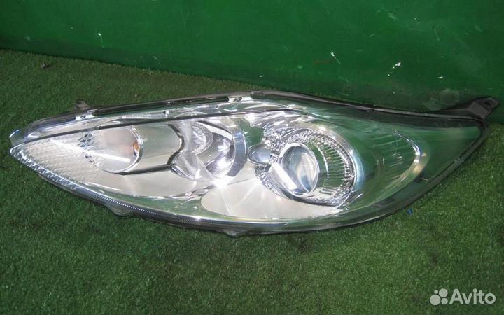 Фара левая Ford Fiesta (CB1) 2011