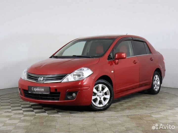 Nissan tiida 2013 хэтчбек. Тиида 2011. Ниссан тиида с пробегом. Ниссан тиида 2013. Ниссан тиида с пробегом.