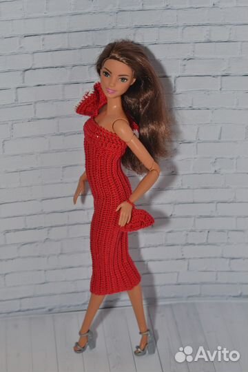 Платье для куклы