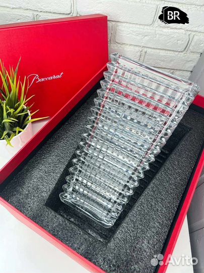 Хрустальная ваза Baccarat