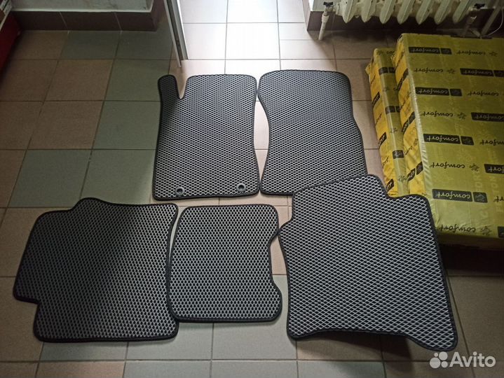 Коврики Eva 3d на Toyota Fortuner 19+