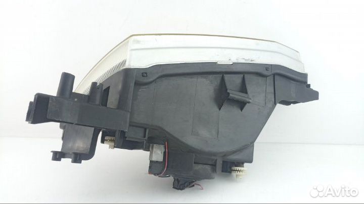 Фара правая Nissan Wingroad WFY11 1999