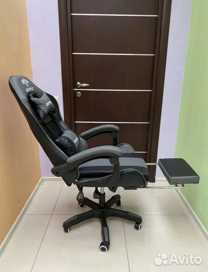 Игровое компьютерное кресло с Вибромассажем