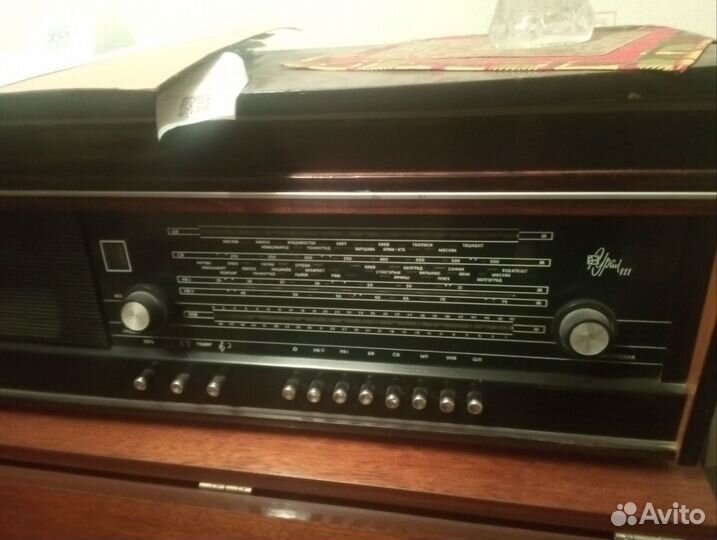 Радиола Урал 111