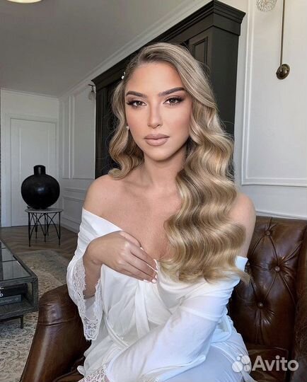 Визажист, стилист по волосам (макияж, причёска)