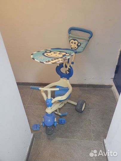 Трехколесный велосипед