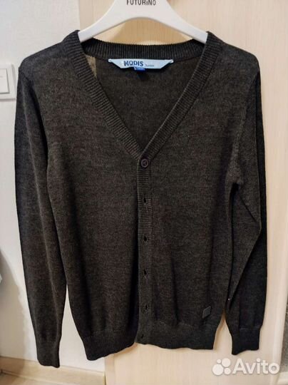 3 Джемпера для мальчика новый, р. 128