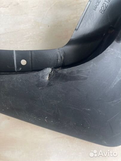 Брызговик задний левый Dodge Journey