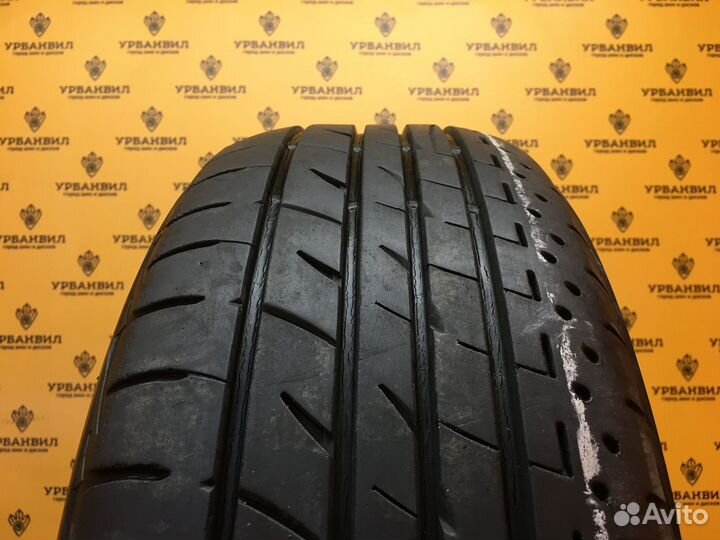 Bridgestone Playz PX-RV 215/55 R17 94V